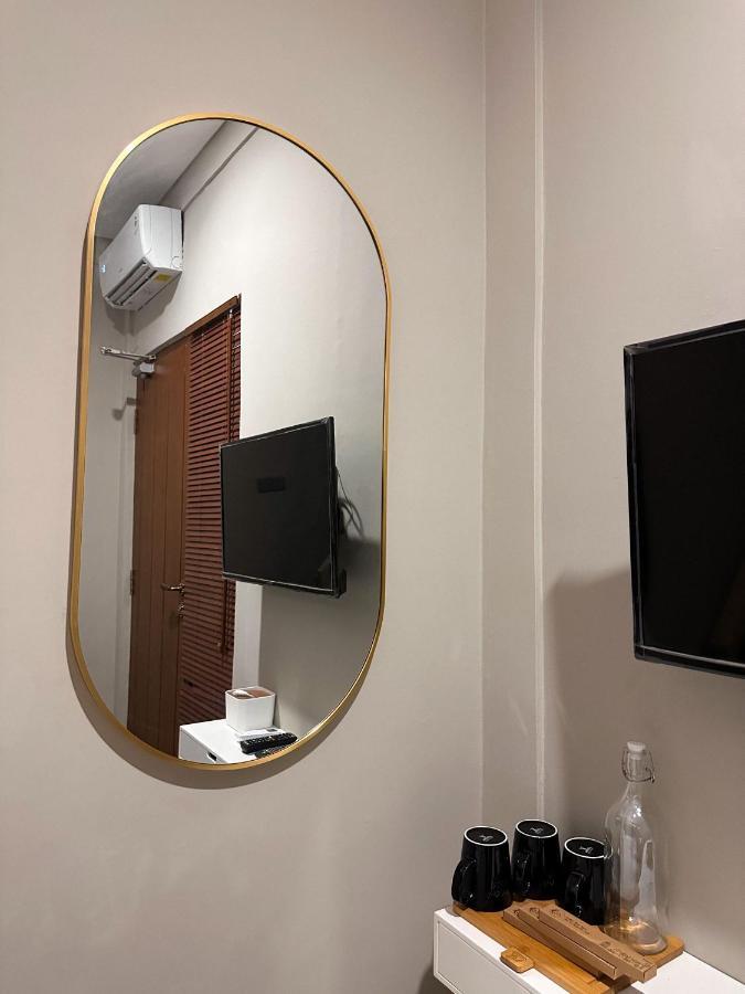 Lugano Arte Homestay Dżakarta Zewnętrze zdjęcie