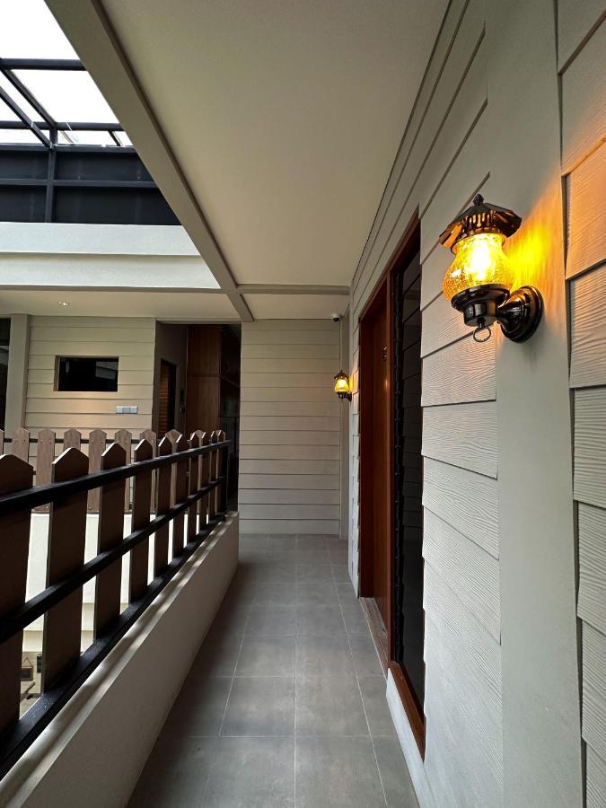 Lugano Arte Homestay Dżakarta Zewnętrze zdjęcie